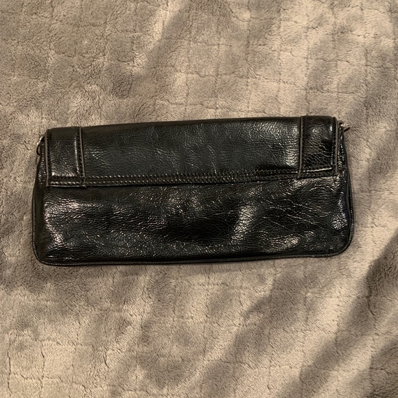 Kathy Van Zeeland clutch - Picture 2 of 4